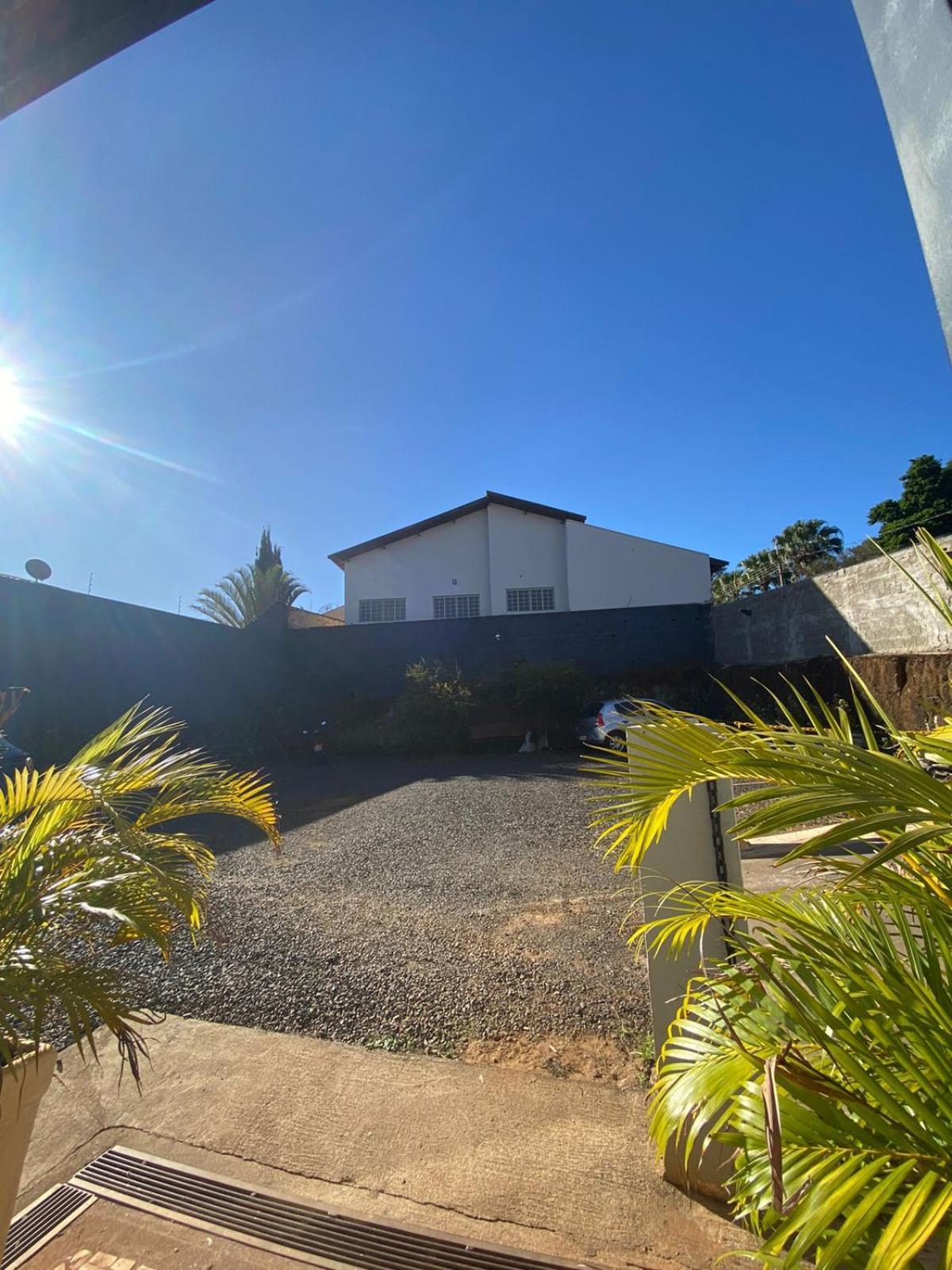 Hotel Recanto Dos Ipes Frutal Kültér fotó