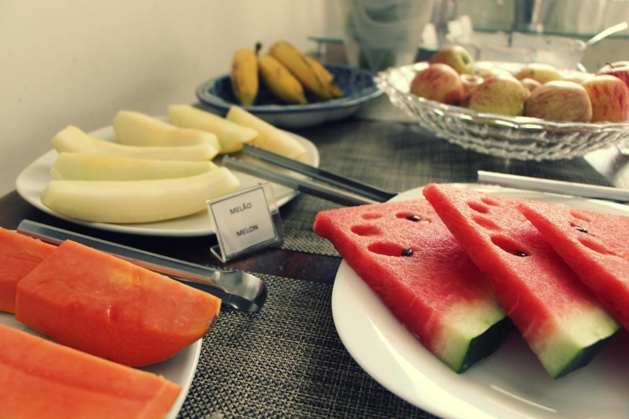 Hotel Recanto Dos Ipes Frutal Kültér fotó